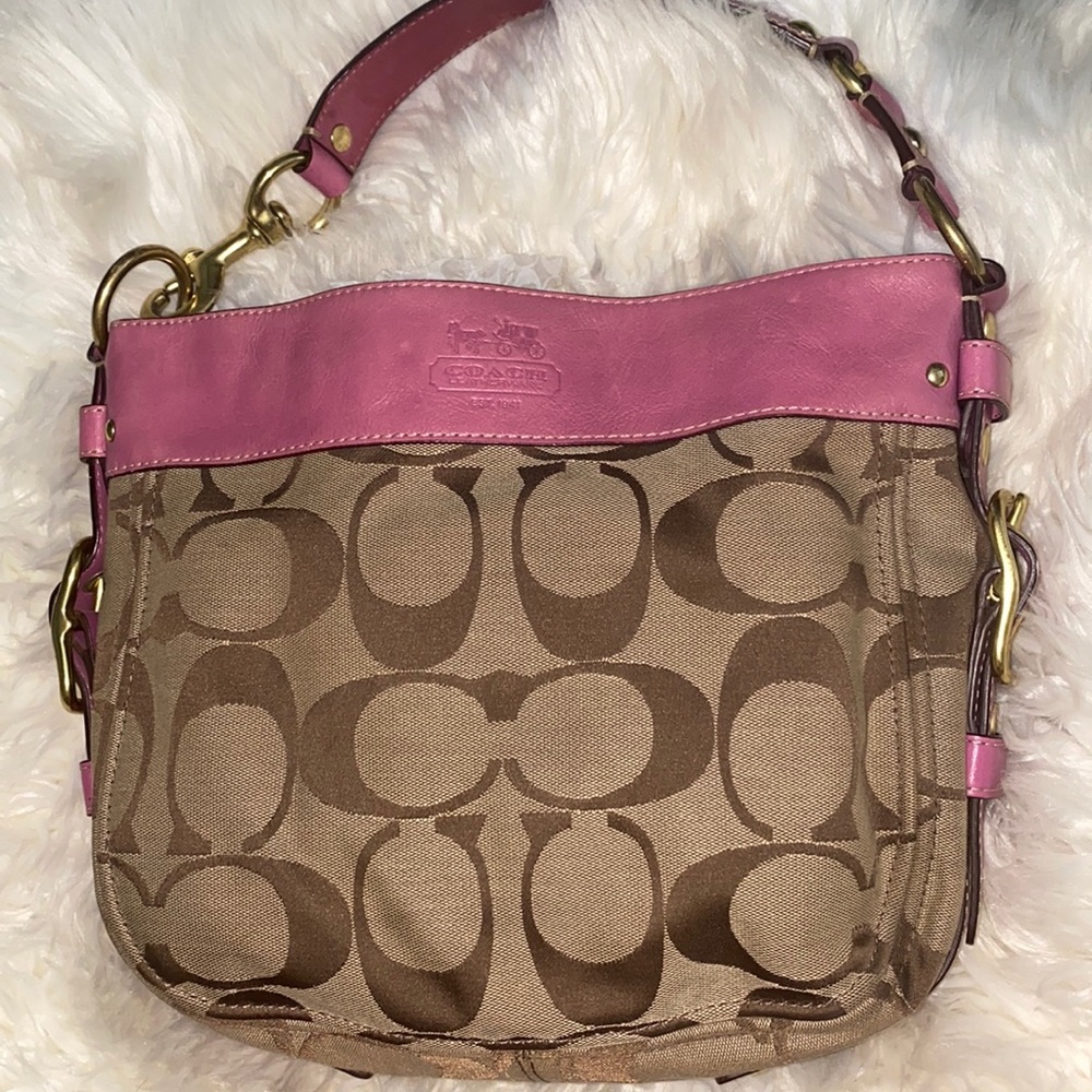 - Zoe Coach pink shoulder bag